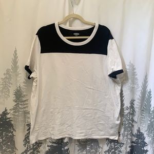 Old Navy Boyfriend Cut Boxy Black and White Color Block XL T-Shirt